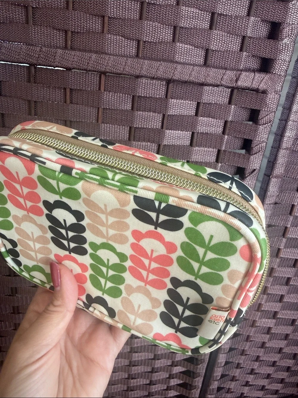 Orla Kiely Floral Leaf Pattern Cosmetic Pouch - Picture 8 of 16